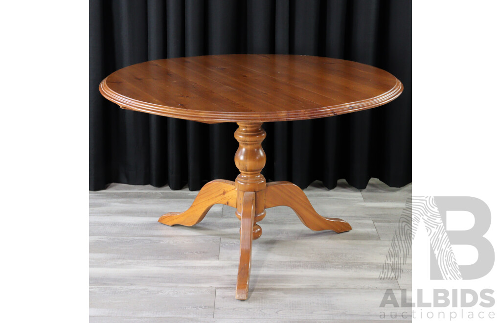 Modern Pine Single Pedestal Dining Table