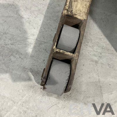 CROWN 30WRTT210 1.4Ton (5.3m Lift) Electric Walkie Reach Forklift