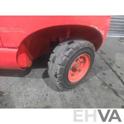 2006 Linde H18 LPG Forklift