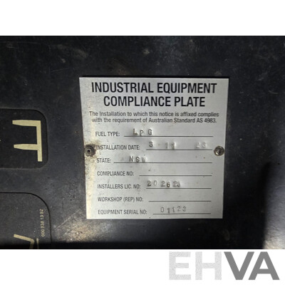 2006 Linde H18 LPG Forklift