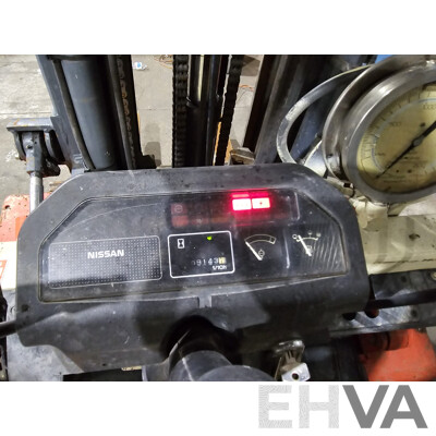 NISSAN PJ02A250 Forklift