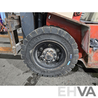 NISSAN PJ02A250 Forklift
