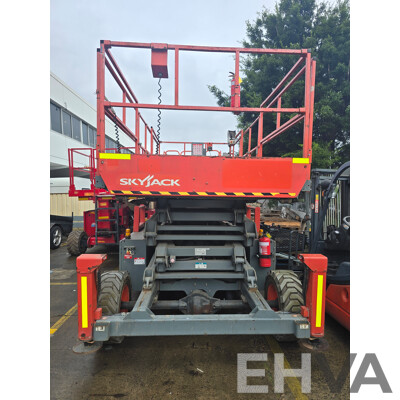 2017 SKYJACK SJ9241 RT 4x4 Diesel Mobile Elevated Work Platform