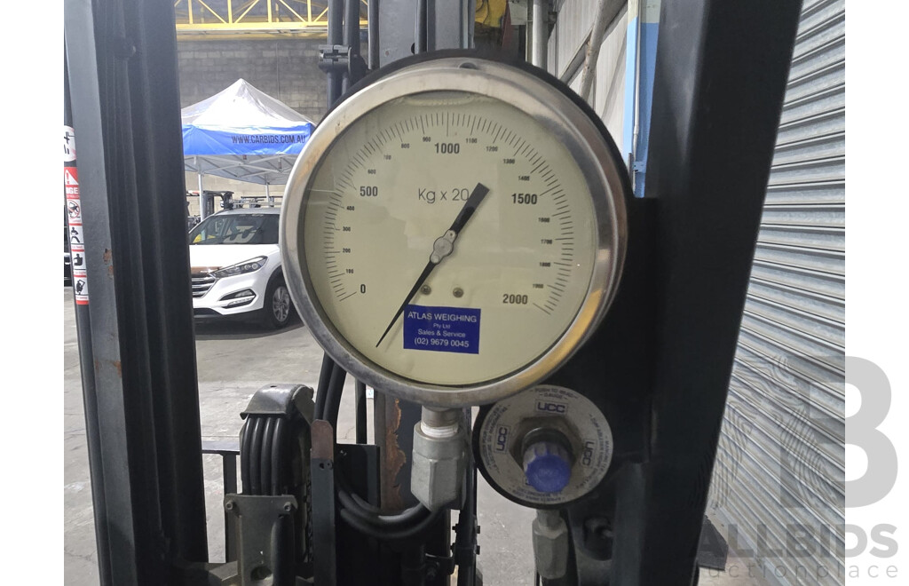 2006 Linde H18 LPG Forklift