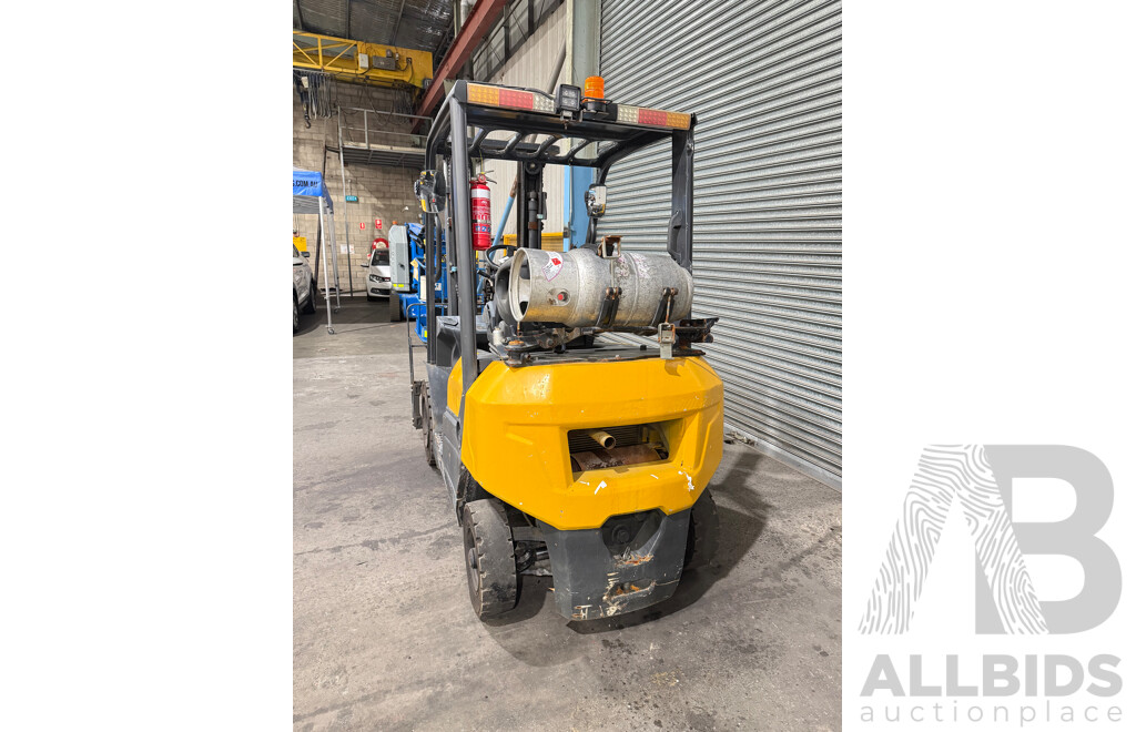 LIUGONG LPG Forklift, 2.5T Container Mast with 2280hrs