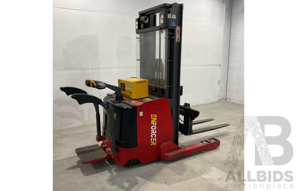 FORKFORCE Walkie Stacker