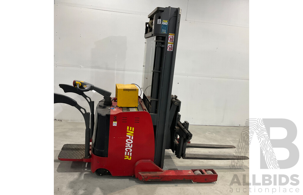 FORKFORCE Walkie Stacker