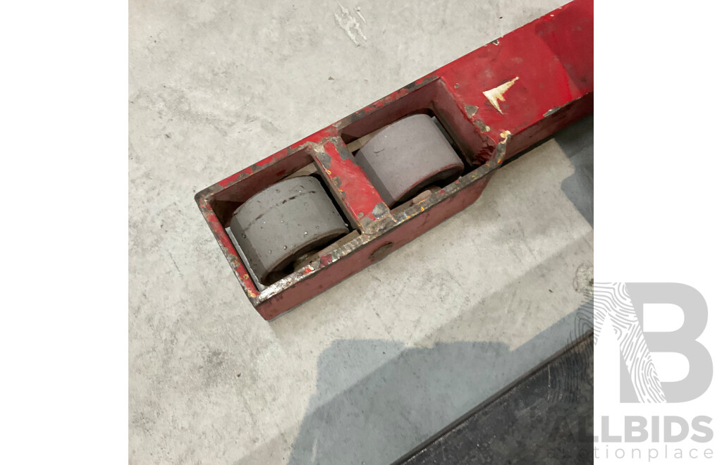 FORKFORCE Walkie Stacker