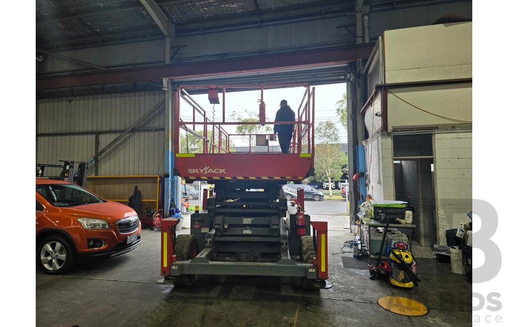 2017 SKYJACK SJ9241 RT 4x4 Diesel Mobile Elevated Work Platform