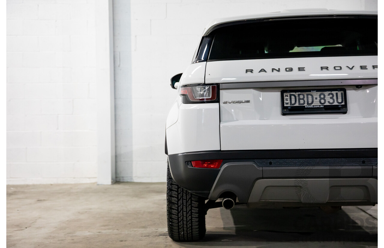 10/2015 Range Rover Evoque Td4 180 SE LV MY16 5d Wagon Fuji White Turbo Diesel 2.0L