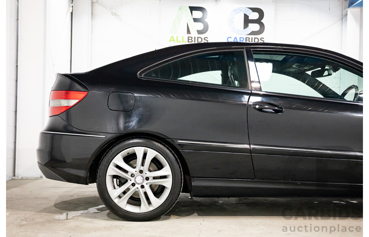 1/2009 Mercedes-Benz CLC200 Kompressor Evolution + 203 2d Coupe Obsidian Black Metallic Supercharged 1.8L