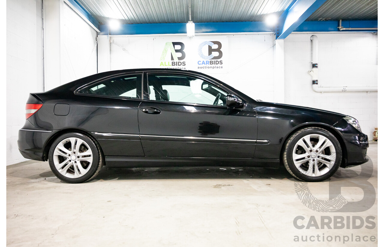 1/2009 Mercedes-Benz CLC200 Kompressor Evolution + 203 2d Coupe Obsidian Black Metallic Supercharged 1.8L