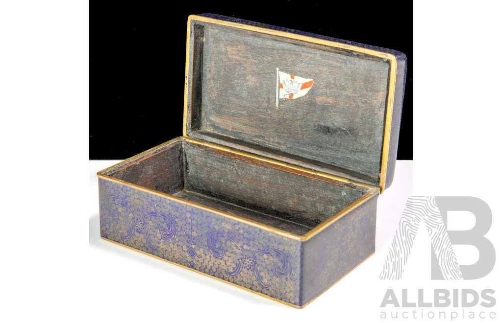 Vintage Chinese Cloisonne Lidded Wood Lined Cigar Box with Fine Detail