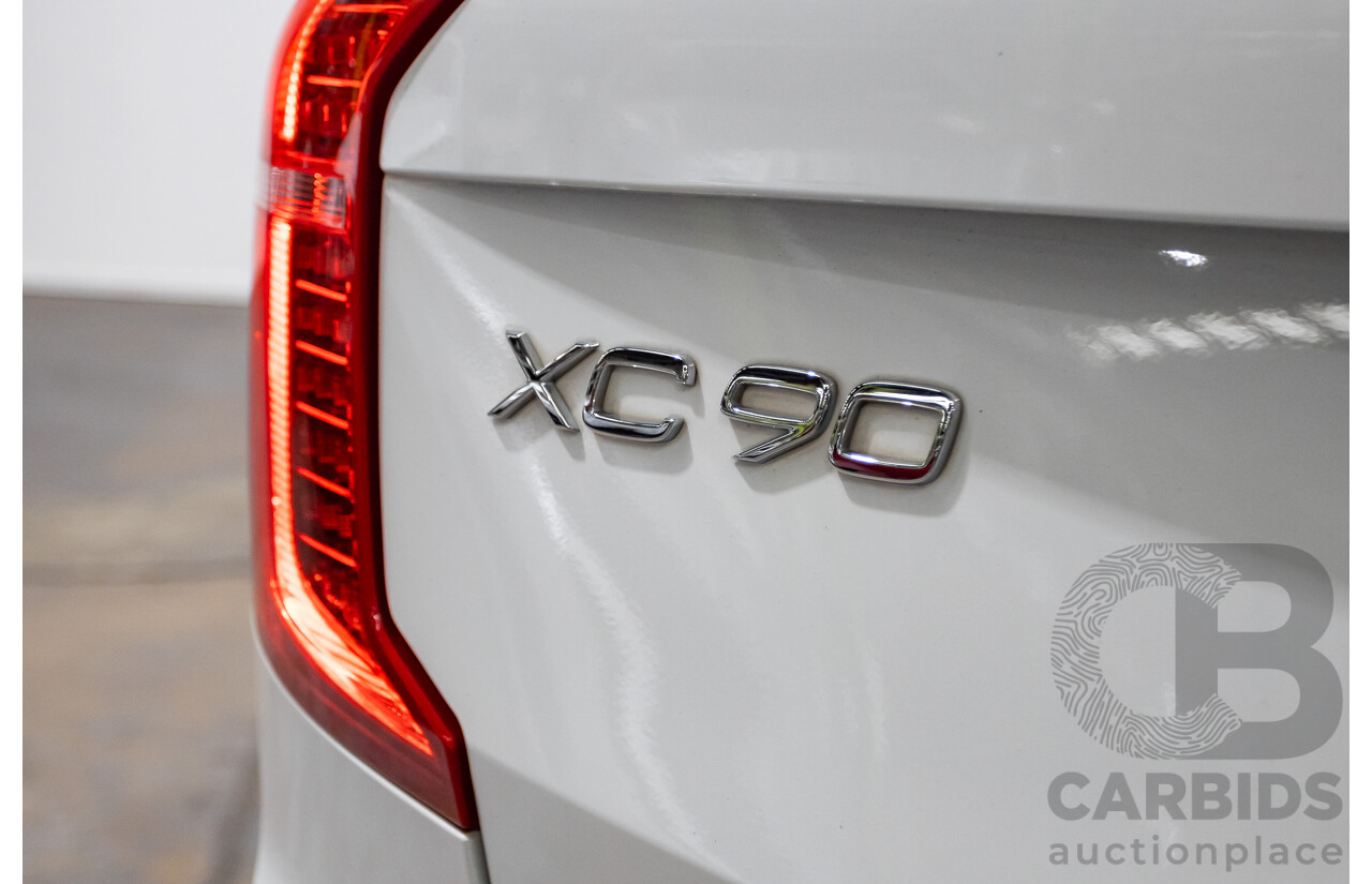 08/2018 Volvo XC90 T6 MOMENTUM (AWD) 256 MY18 4D Wagon White Supercharged and Turbo 2.0L - 7 seats