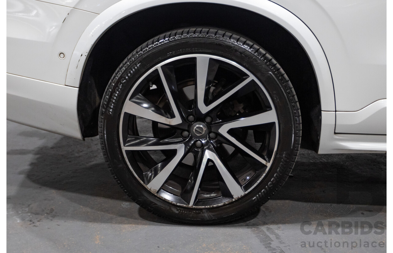 08/2018 Volvo XC90 T6 MOMENTUM (AWD) 256 MY18 4D Wagon White Supercharged and Turbo 2.0L - 7 seats