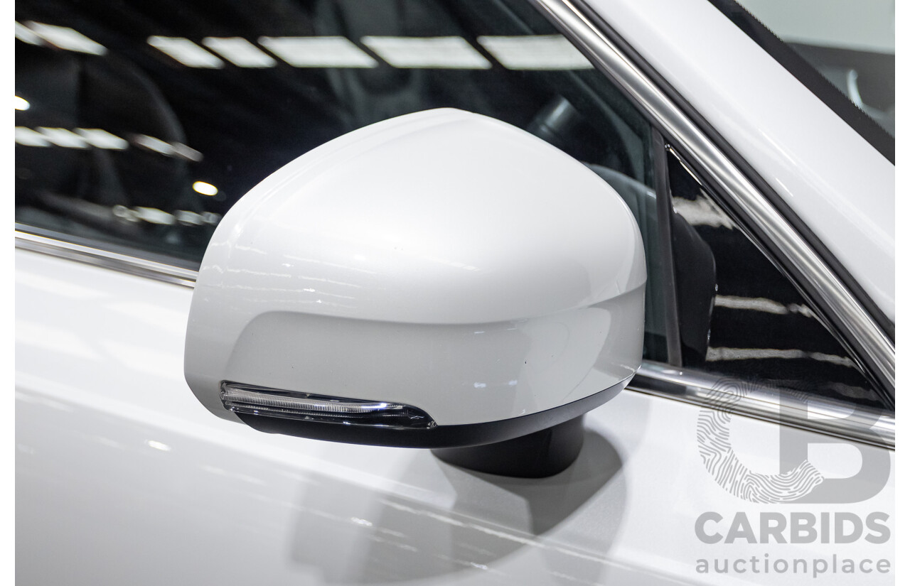 08/2018 Volvo XC90 T6 MOMENTUM (AWD) 256 MY18 4D Wagon White Supercharged and Turbo 2.0L - 7 seats