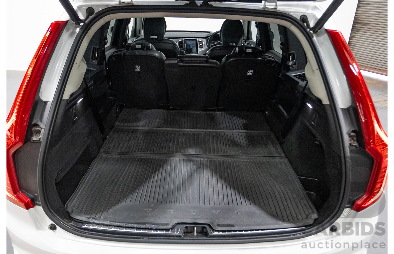 08/2018 Volvo XC90 T6 MOMENTUM (AWD) 256 MY18 4D Wagon White Supercharged and Turbo 2.0L - 7 seats