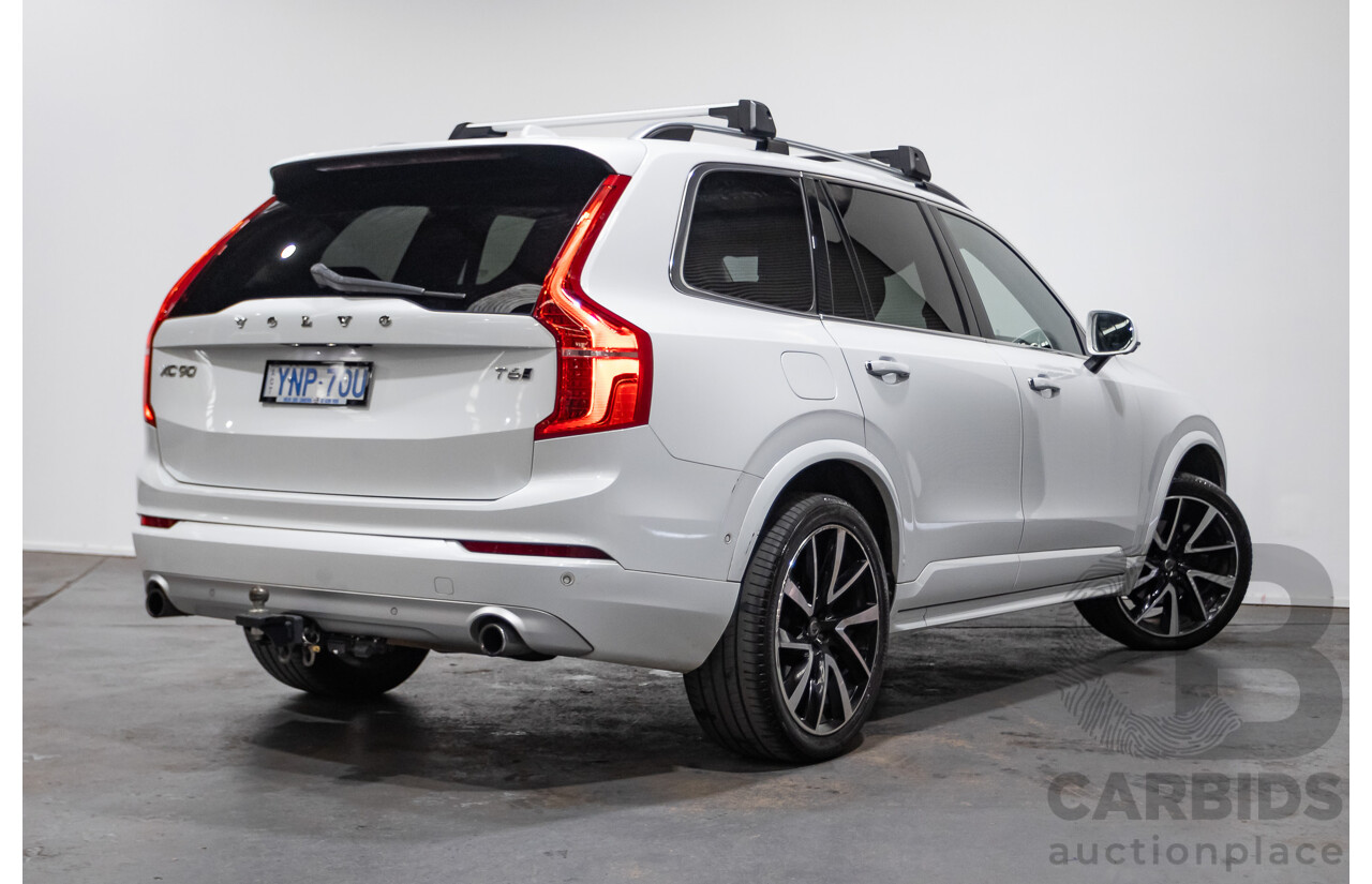 08/2018 Volvo XC90 T6 MOMENTUM (AWD) 256 MY18 4D Wagon White Supercharged and Turbo 2.0L - 7 seats