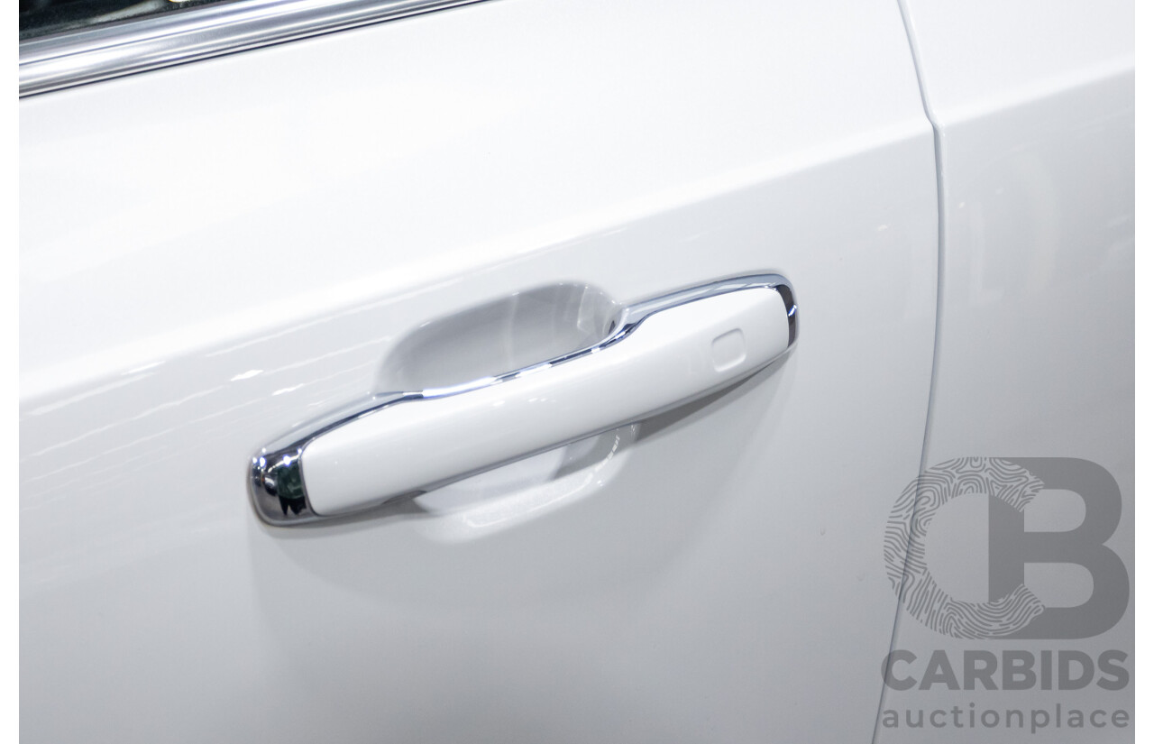 08/2018 Volvo XC90 T6 MOMENTUM (AWD) 256 MY18 4D Wagon White Supercharged and Turbo 2.0L - 7 seats