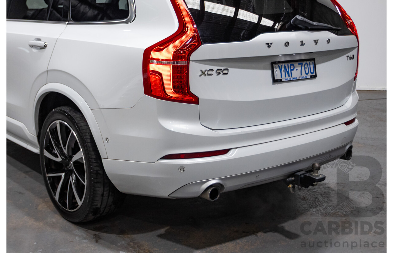 08/2018 Volvo XC90 T6 MOMENTUM (AWD) 256 MY18 4D Wagon White Supercharged and Turbo 2.0L - 7 seats