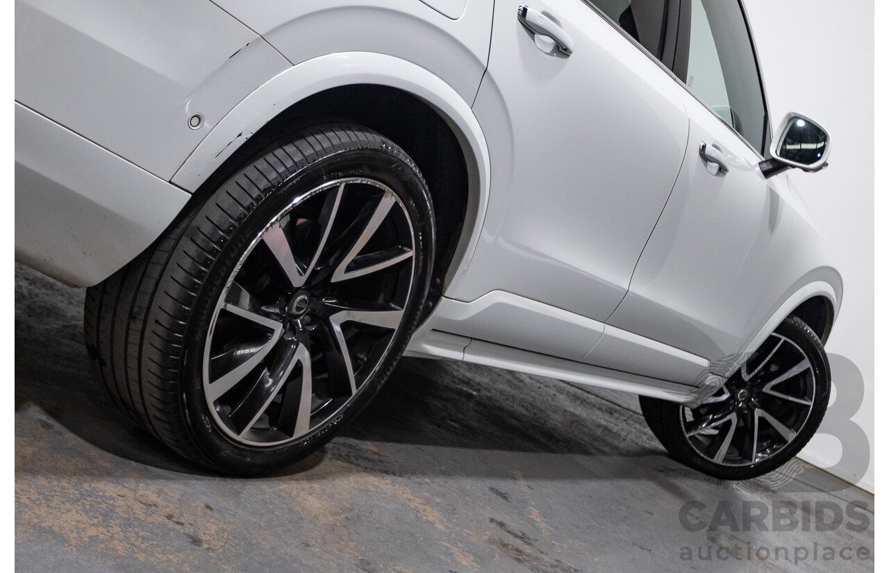 08/2018 Volvo XC90 T6 MOMENTUM (AWD) 256 MY18 4D Wagon White Supercharged and Turbo 2.0L - 7 seats