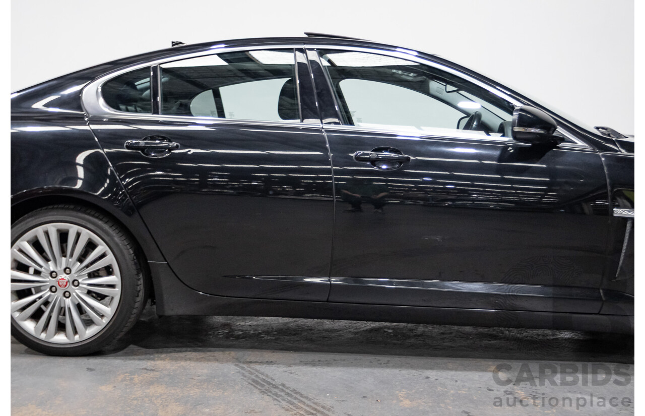 4/2014 Jaguar XF 2.0 Luxury MY13 4d Sedan Ultimate Black Metallic Turbo 2.0L