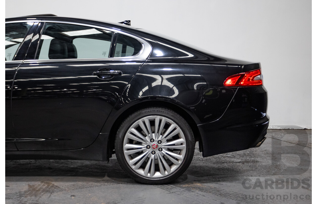 4/2014 Jaguar XF 2.0 Luxury MY13 4d Sedan Ultimate Black Metallic Turbo 2.0L