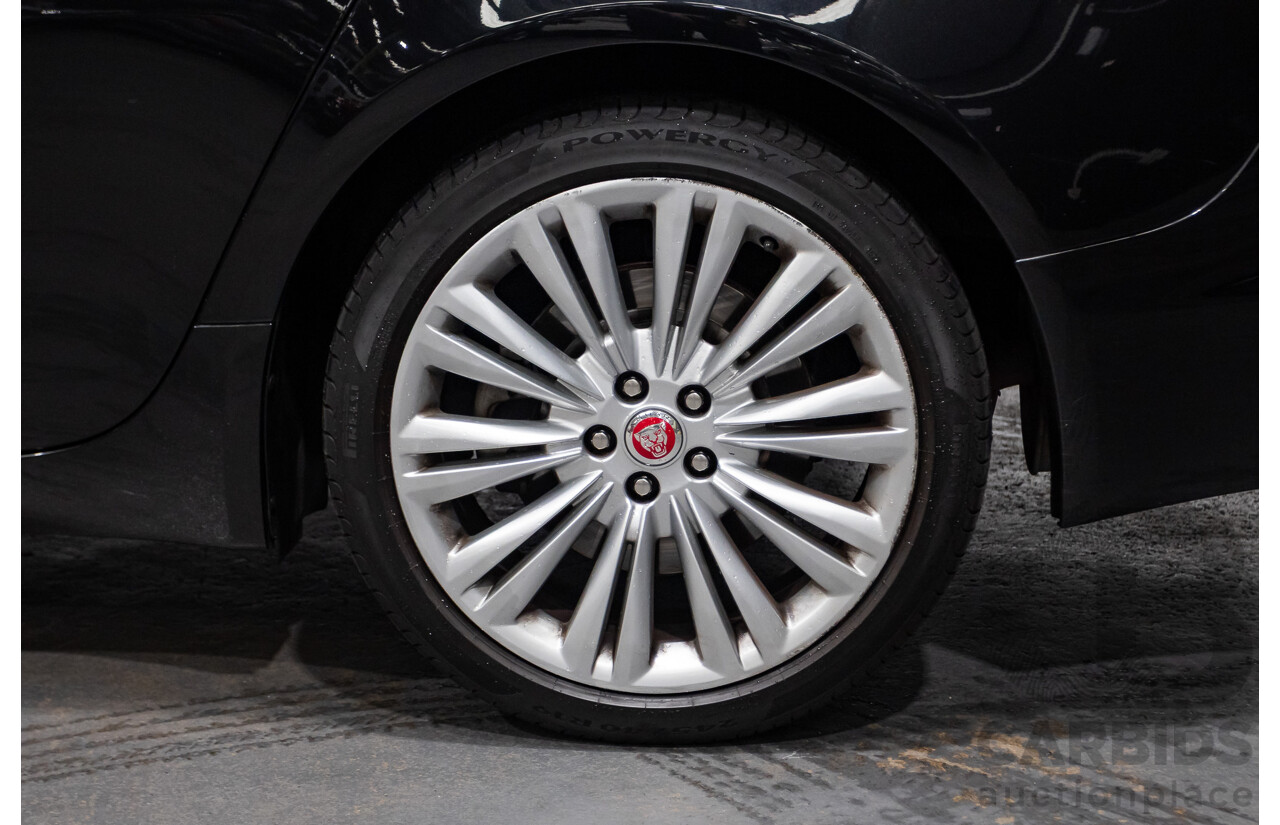 4/2014 Jaguar XF 2.0 Luxury MY13 4d Sedan Ultimate Black Metallic Turbo 2.0L