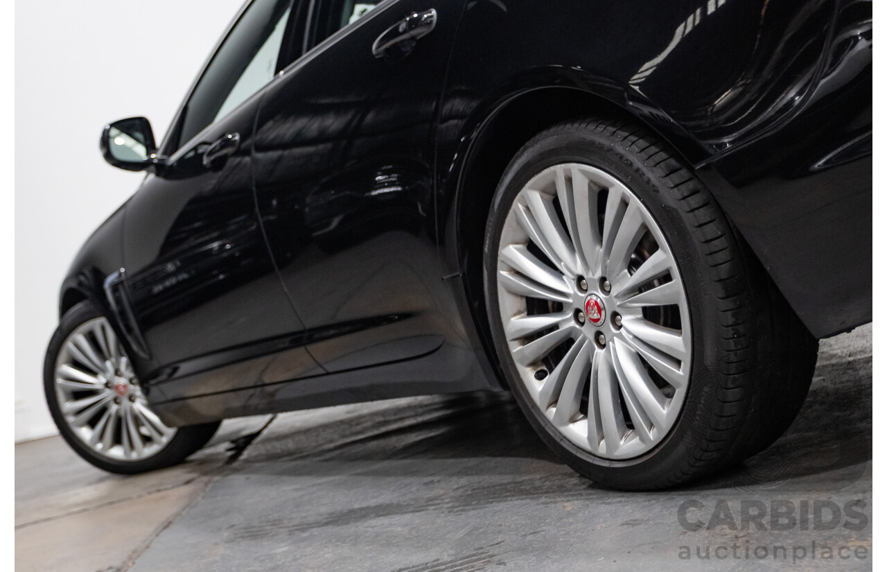 4/2014 Jaguar XF 2.0 Luxury MY13 4d Sedan Ultimate Black Metallic Turbo 2.0L
