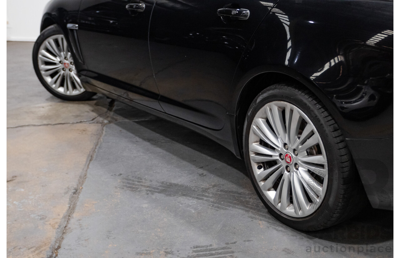 4/2014 Jaguar XF 2.0 Luxury MY13 4d Sedan Ultimate Black Metallic Turbo 2.0L