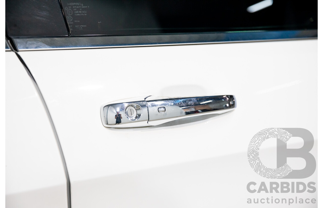 9/2015 Jeep Grand Cherokee Overland (4x4) WK MY15 4d Wagon Bright White Turbo Diesel 3.0L