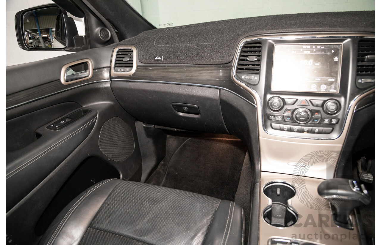 9/2015 Jeep Grand Cherokee Overland (4x4) WK MY15 4d Wagon Bright White Turbo Diesel 3.0L