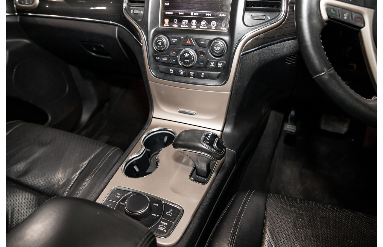 9/2015 Jeep Grand Cherokee Overland (4x4) WK MY15 4d Wagon Bright White Turbo Diesel 3.0L