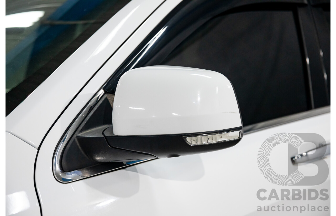 9/2015 Jeep Grand Cherokee Overland (4x4) WK MY15 4d Wagon Bright White Turbo Diesel 3.0L
