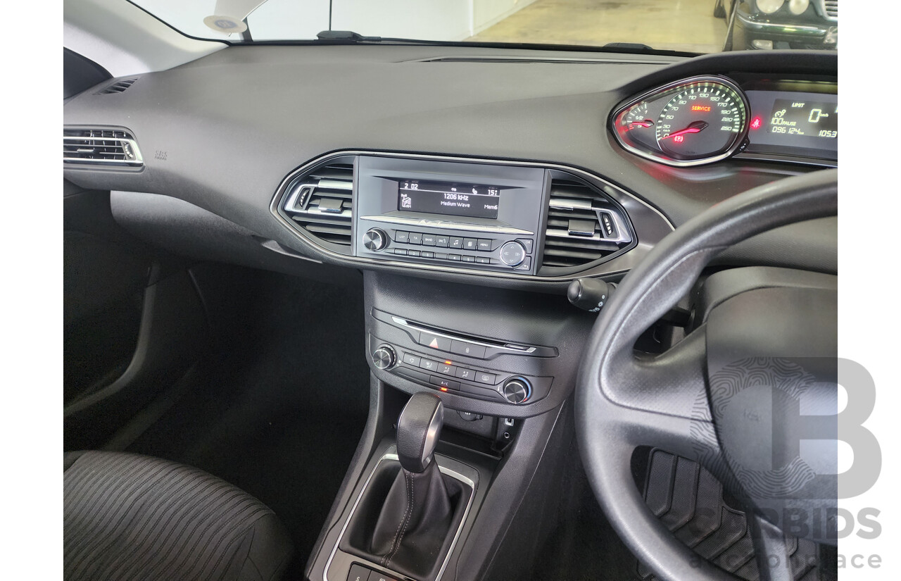 7/2015 Peugeot 308 Access T9 5d Hatchback Grey 1.2L