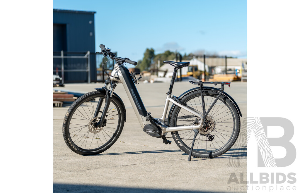 Merida ESpresso 9 Speed Hybrid Electric Bike
