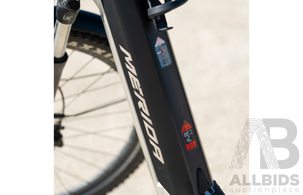 Merida ESpresso 9 Speed Hybrid Electric Bike
