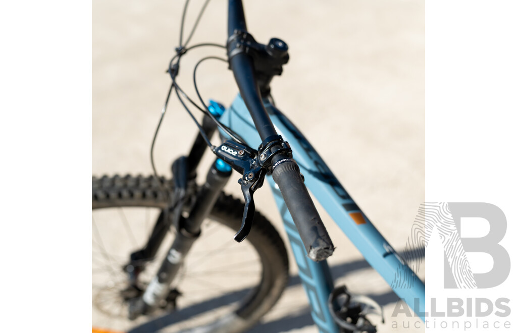 Norco Fluid 11 Speed Mountain Bike