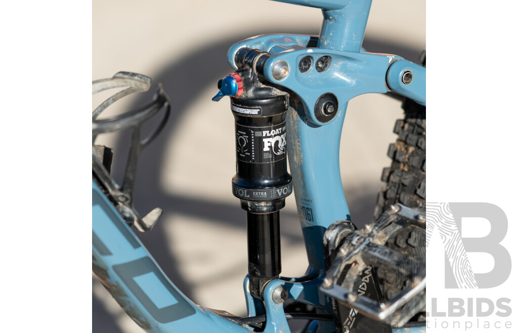 Norco Fluid 11 Speed Mountain Bike