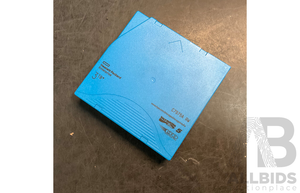 HPE/HP LTO-5 Ultrium 3TB RW Data Cartridge (C7975A) - Lot of 30 - Estimated Total ORP $1,600