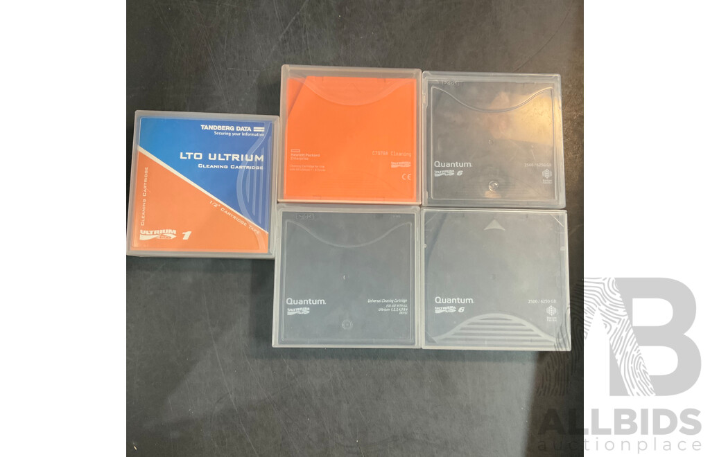 HPE LVLDC-0501Overland Tape Library & Assorted Cleaning Cartridge & 2500GB Data Cartridge