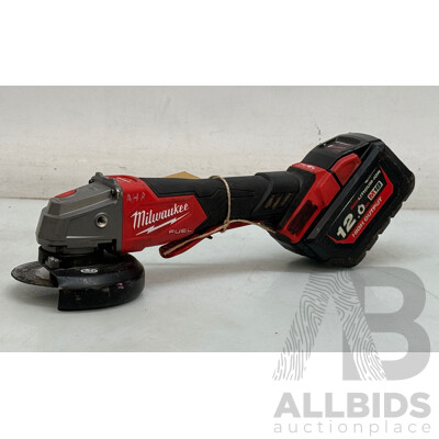 Milwaukee 125mm Angle Grinder