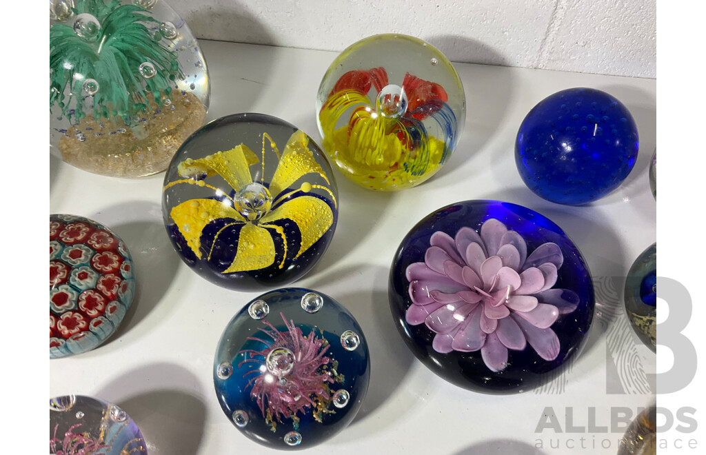Assorted Glass Paper Weights, Some with Floral Detail - Lot of 15