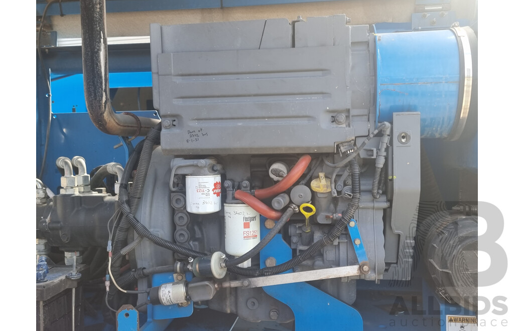 10/2015, 6.8 Tonne, 45ft Diesel Deutz F3L 2011, Telescopic Genie S-45 4WD - 13.7m Stick Boom Lift