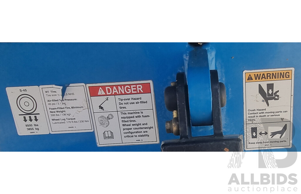 10/2015, 6.8 Tonne, 45ft Diesel Deutz F3L 2011, Telescopic Genie S-45 4WD - 13.7m Stick Boom Lift