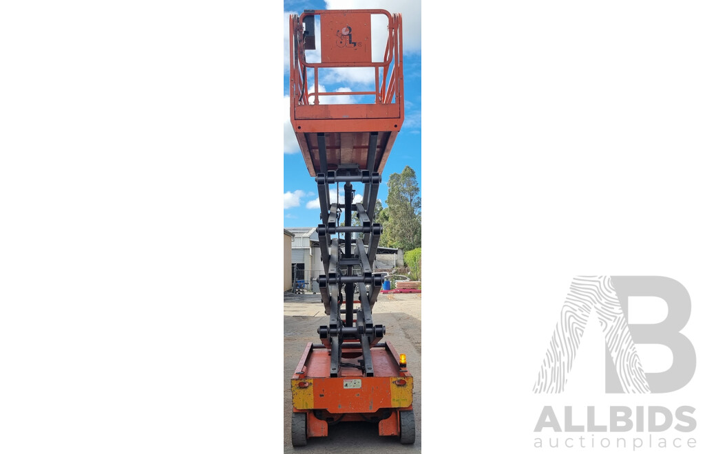 05/2015, Dingli E - Tech S1012-E, Electric Scissor Lift 10m FSV
