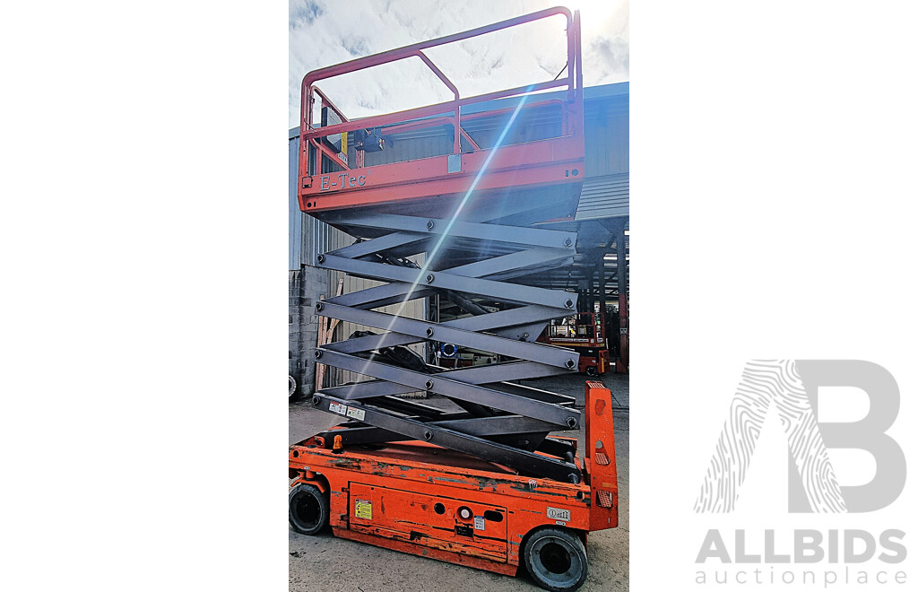 05/2015, Dingli E - Tech S1012-E, Electric Scissor Lift 10m FSV