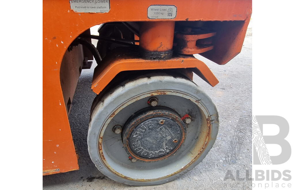 05/2015, Dingli E - Tech S1012-E, Electric Scissor Lift 10m FSV