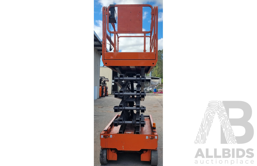 05/2015, Dingli E - Tech S1012-E, Electric Scissor Lift 10m FSV