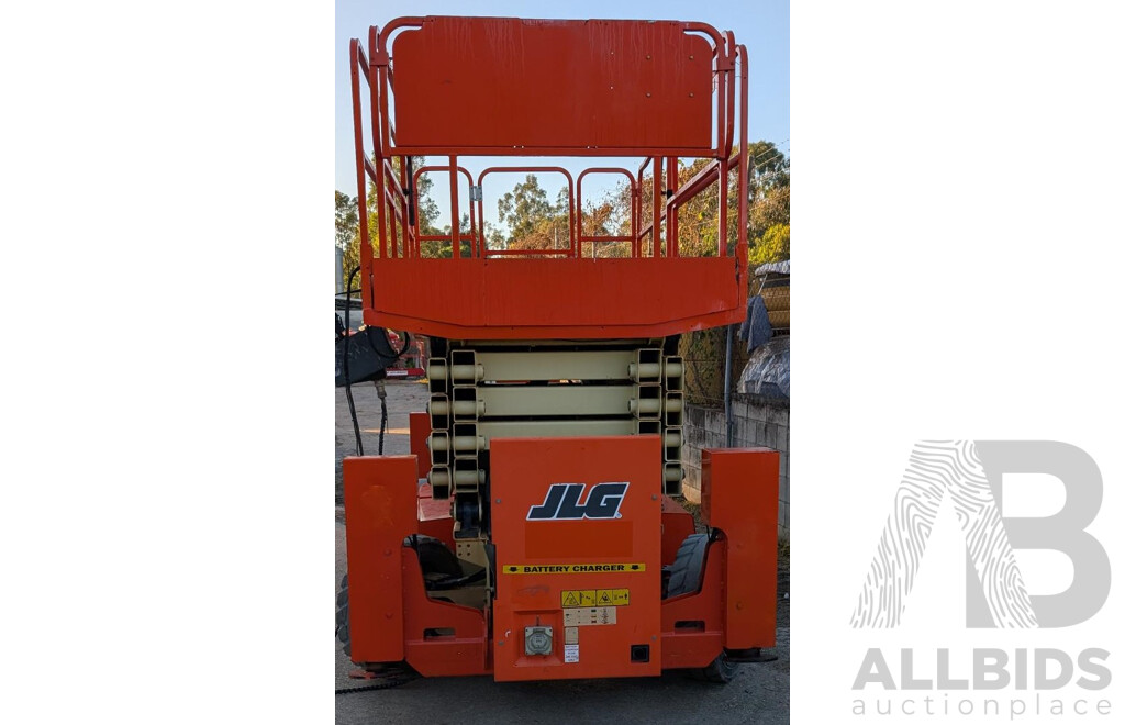 08/2014, JLG 40ft Bi-Energy, Kubota Engine Scissor Lift